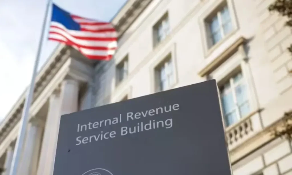 IRS $1,390 Direct Deposit Payment, What Americans Should Know for December 2025